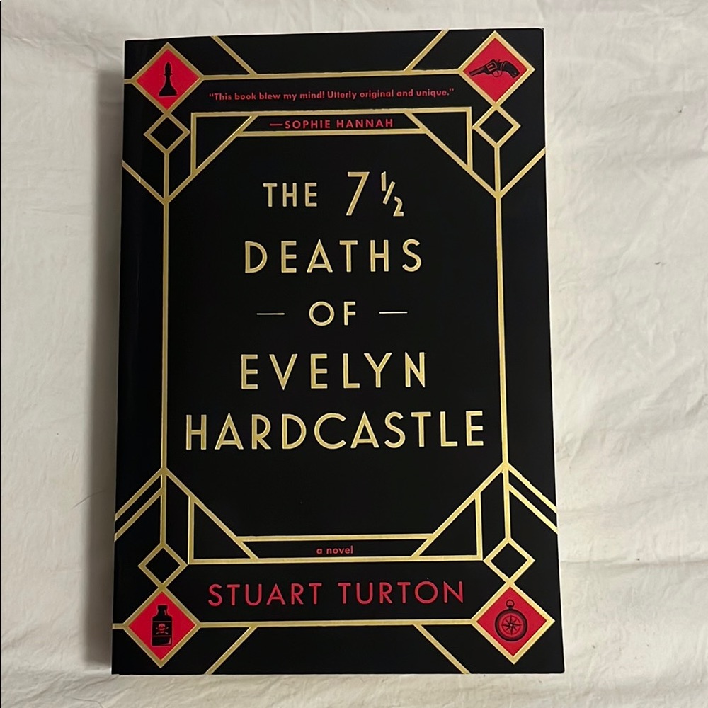 The 7½ Deaths of Evelyn Hardcastle Paperback Book